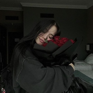 Аватар Телеграм канала "F" @tgpsycho