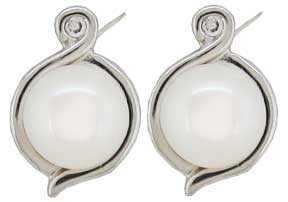Ø7.30mm Cultured Pearl with CZ Earrings