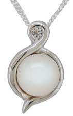 Cultured Pearl with CZ Pendant