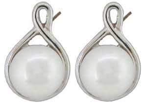 Ø5.85mm Cultured Pearl Earrings