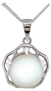 Cultured Pearl Pendant