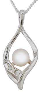 Cultured Pearl with CZ Pendant