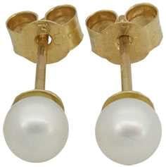 Ø4mm Cultured Pearl Studs