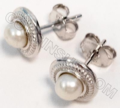 Ø4.65mm Cultured Pearl Earrings