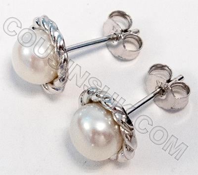Ø6.45mm Cultured Pearl Earrings