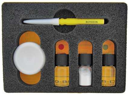 White Kit, Bergeon
