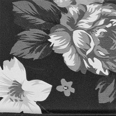White Flowers on Black 22mm
