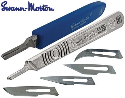 Scalpel (Blades, small fitting) Swann Morton