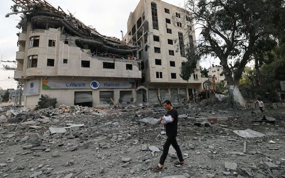 Guerra Israele-Hamas, Gaza sotto assedio: le ultime notizie. Diretta LIVE – Buzznews