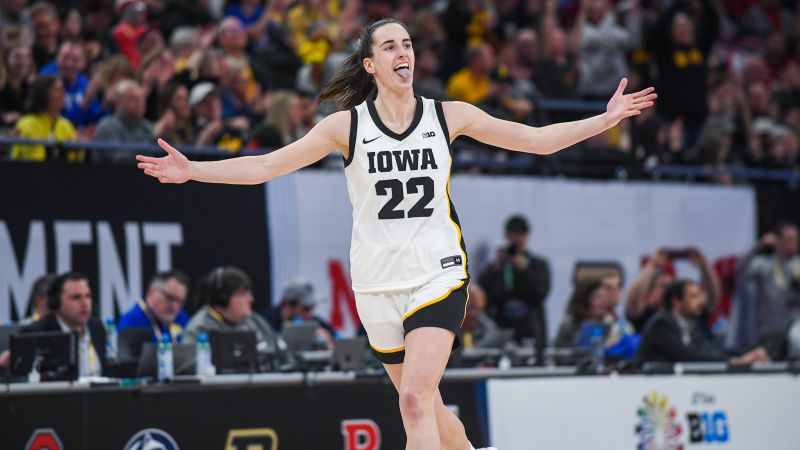 Dodo Finance: Caitlin Clark sets new record, surpassing Steph Currys three-point milestone