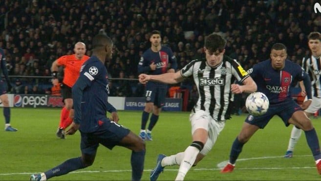 Photo of El infame penalti que mantiene vivo al PSG de Luis Enrique: Es un montón de basura y un robo al Newcastle – Oncenoticias