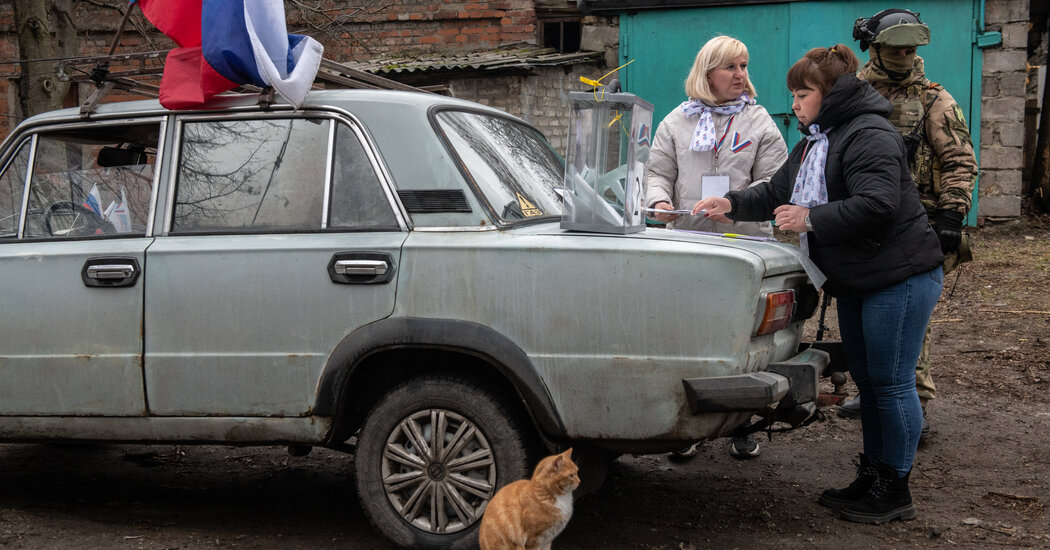 In Occupied Ukraine, Soldiers and Poll Workers Collect Votes in Electio - Mix 247 EDM