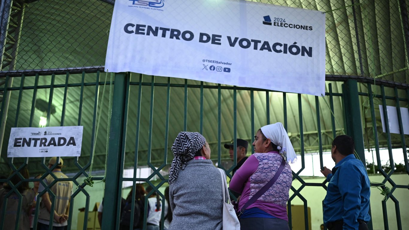 Resultado de las elecciones en El Salvador, última hora: Bukele asegura que ha ganado con el 85% de los votos