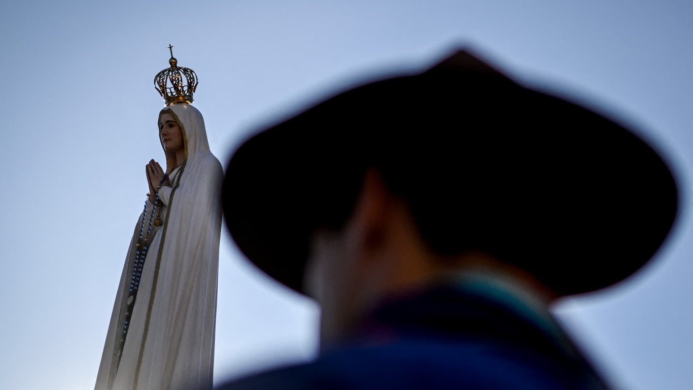 Coup denvoi à Lisbonne des JMJ, le plus grand rassemblement catholique au monde