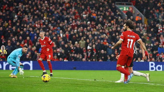 Hasil Liga Inggris: Mohamed Salah Cemerlang, Liverpool Menang – Priangan News