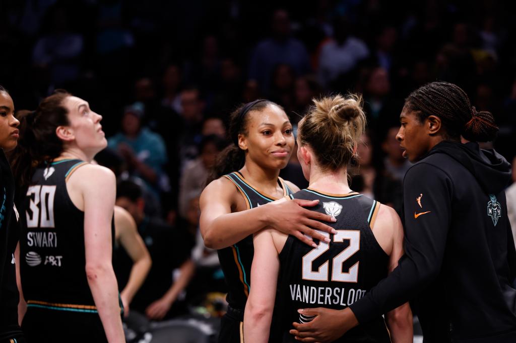 Dodo Finance explores Libertys $25,000 penalty as players skip interviews after WNBA Finals loss