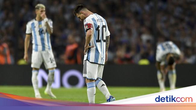 Argentina Lawan Uruguay: Terjadi Perdebatan, Tim Lionel Messi Menelan Kekalahan 0-2 – SAMOSIR News