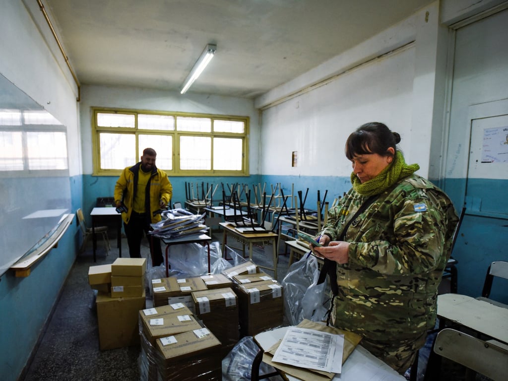 Photo of Argentinians Cast Votes in Presidential Primary: Essential Information – The News Teller