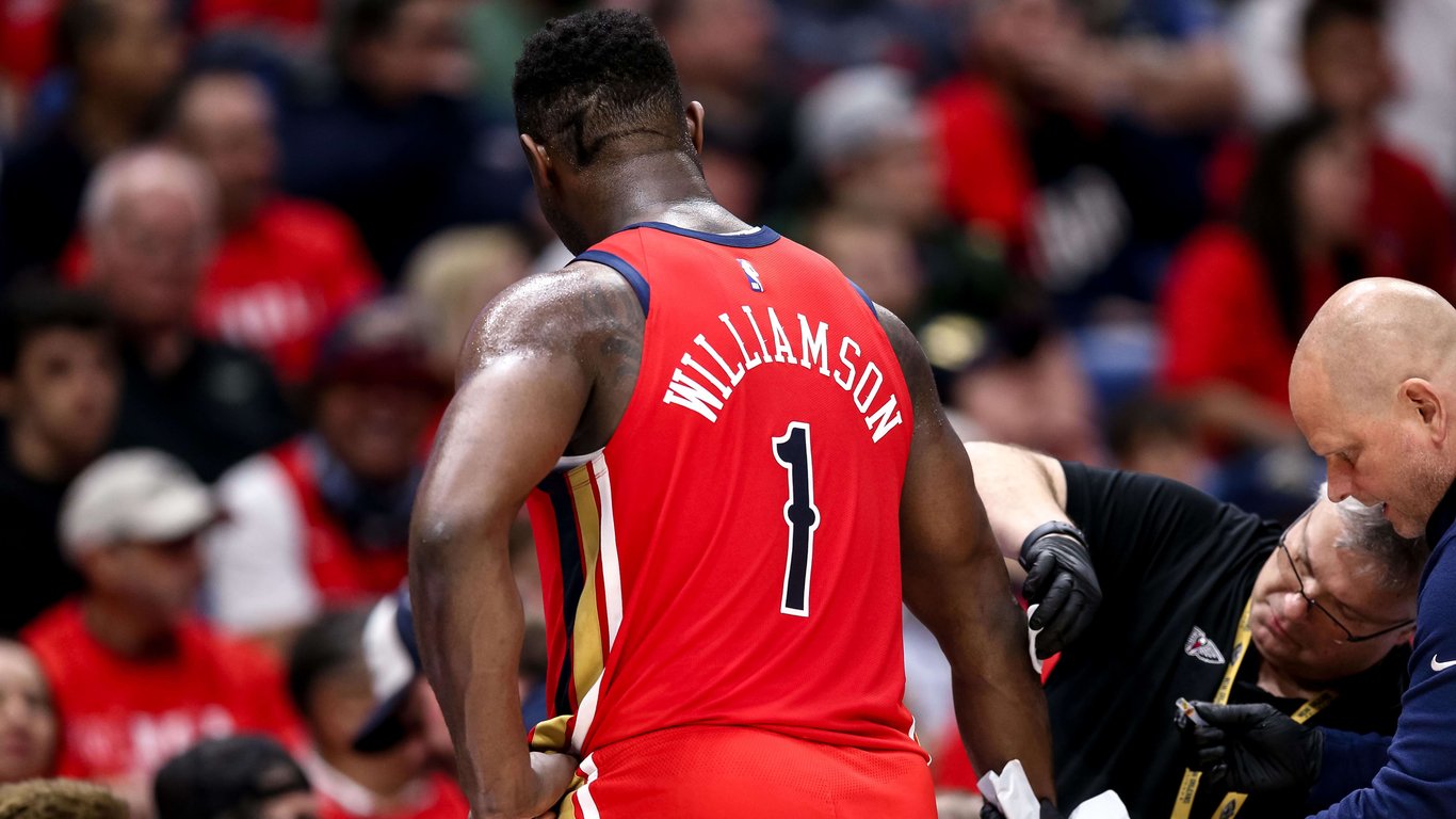 Bio Prep Watch updates: Zion Williamson exits Pelicans-Lakers play-in game with apparent injury