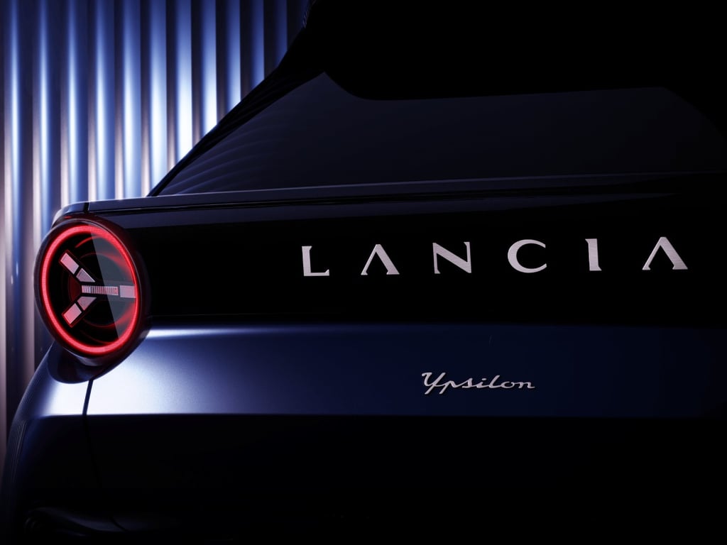 Lancia Ypsilon 2025, primo assaggio del posteriore – SDI Online