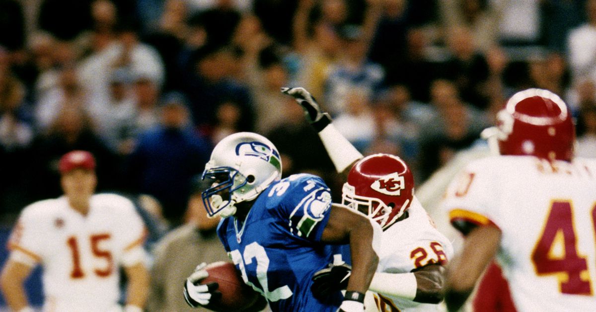Dodo Finance: Ricky Watters excluded from 2024 Pro Football Hall of Fame finalists