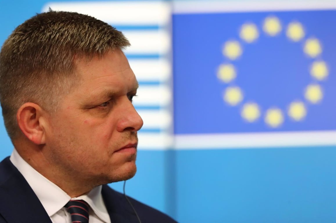 El respaldo centroeuropeo a la guerra de Ucrania se ve amenazado con el triunfo virtual de Fico en las legislativas eslovacas – Europa Press