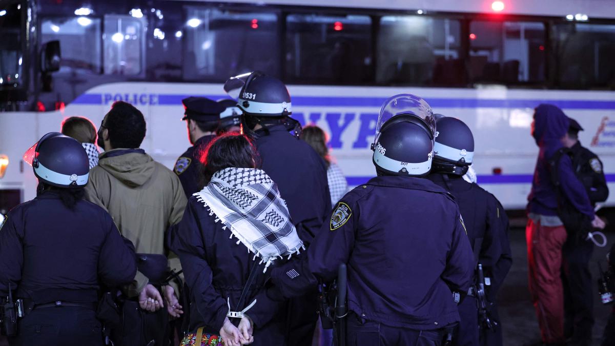 Israele – Hamas in conflitto, aggiornamenti in diretta | New York, proteste e arresti alla Columbia University: solidarietà a Gaza
