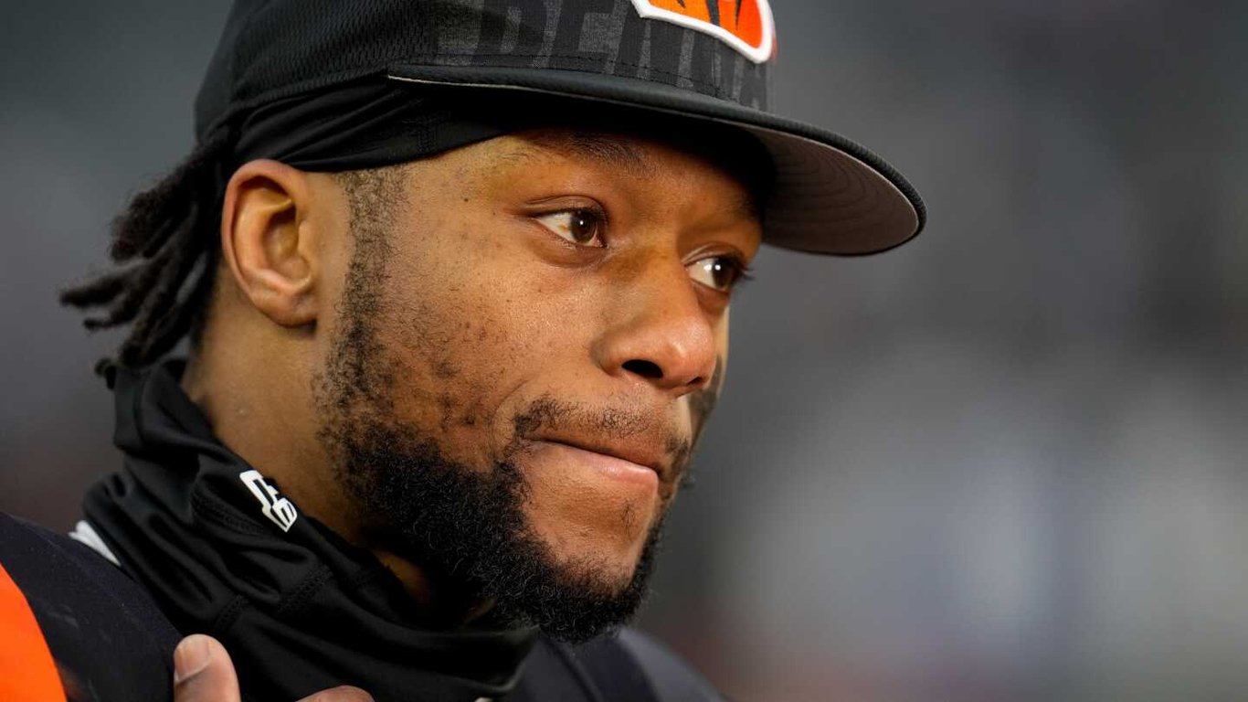 Bengals to release RB Joe Mixon after seven seasons