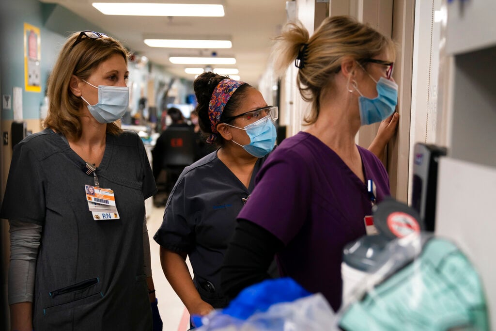 Photo of Mask Mandate Reinstated at Healthcare Facilities in Los Angeles County