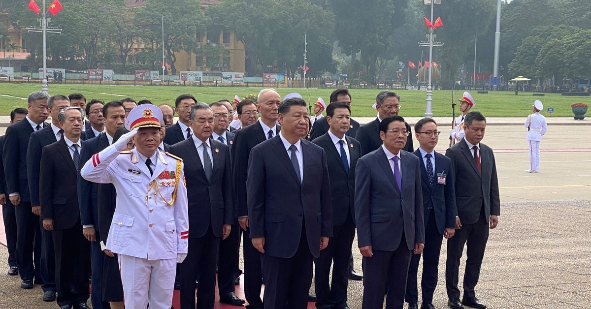 Photo of China and Vietnam celebrate enhanced relations and pledge to strengthen security cooperation