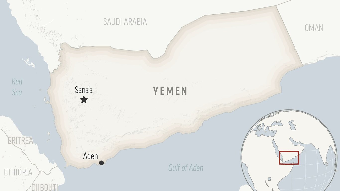 US Navy helicopters eliminate Houthi rebels in latest Red Sea shipping attack