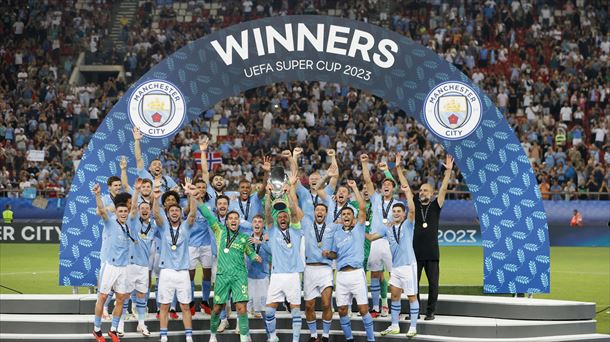 El Manchester City gana la Supercopa de Europa al Sevilla en los penaltis