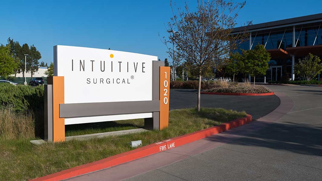 Intuitive Surgical Stock Surges After FDA Clearance for Next-Gen Robotic Surgery