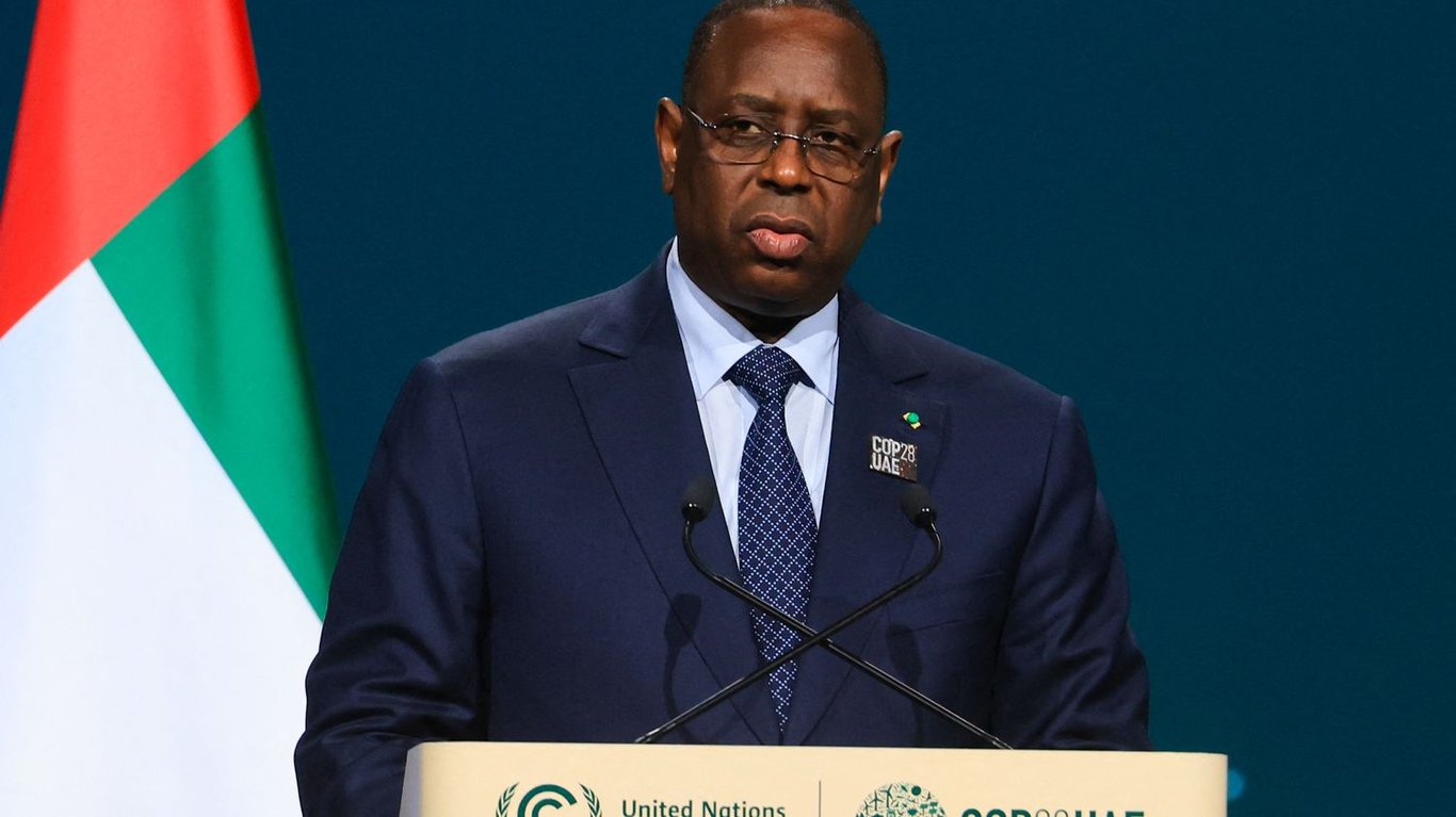 Sénégal : Lélection présidentielle prévue le 25 février reportée sine die par le président Macky Sall