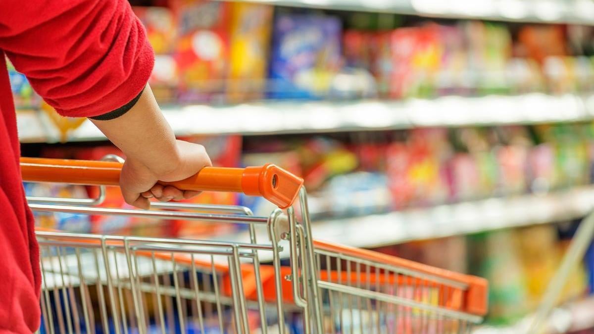 Horarios supermercados Valencia Semana Santa 2024 | Estos son los horarios de los supermercados de Valencia en Semana Santa