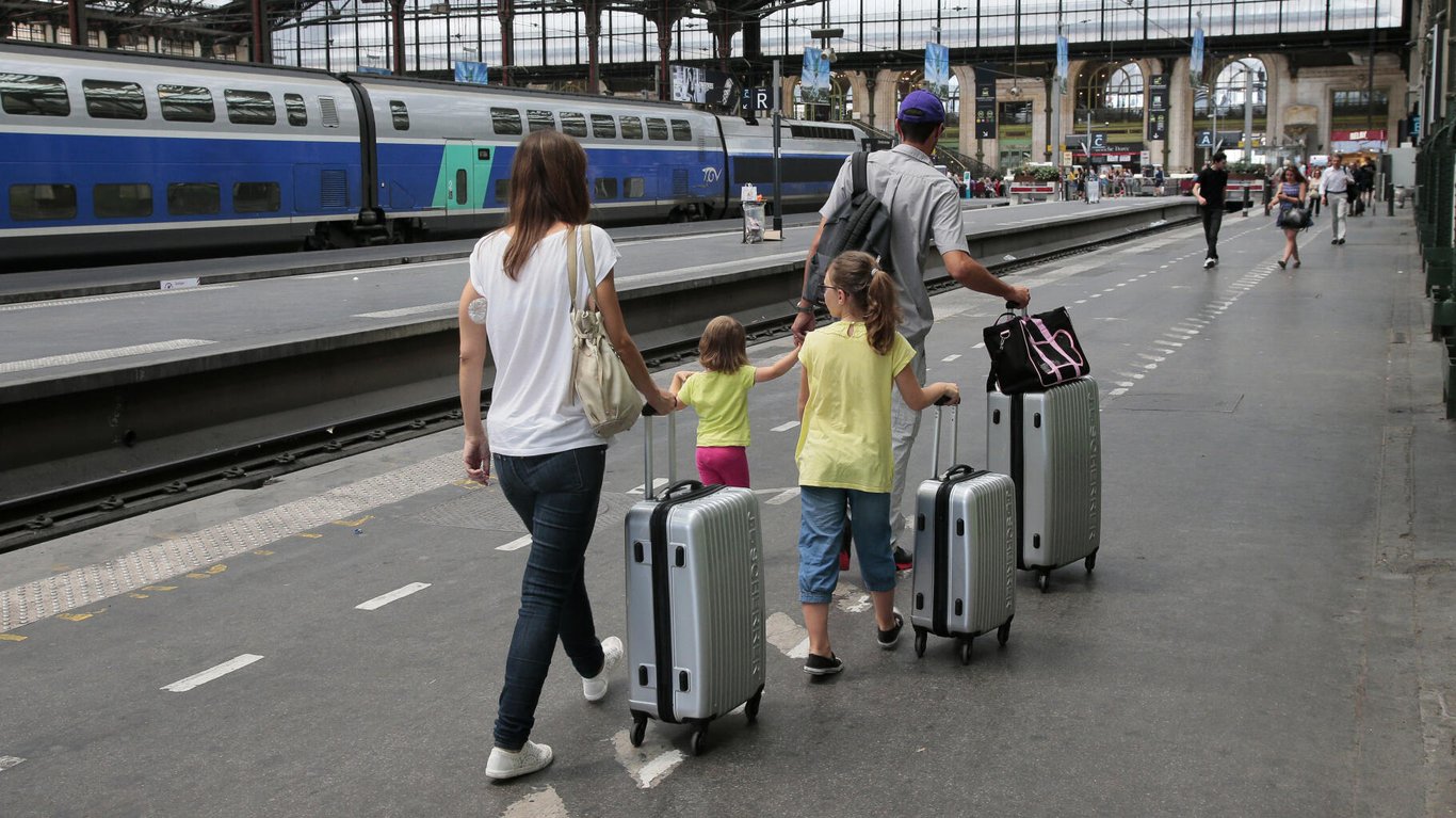 Pourquoi lachat de billets SNCF le 26 juillet est bloqué pour ces gares parisiennes – Cosmo Sonic