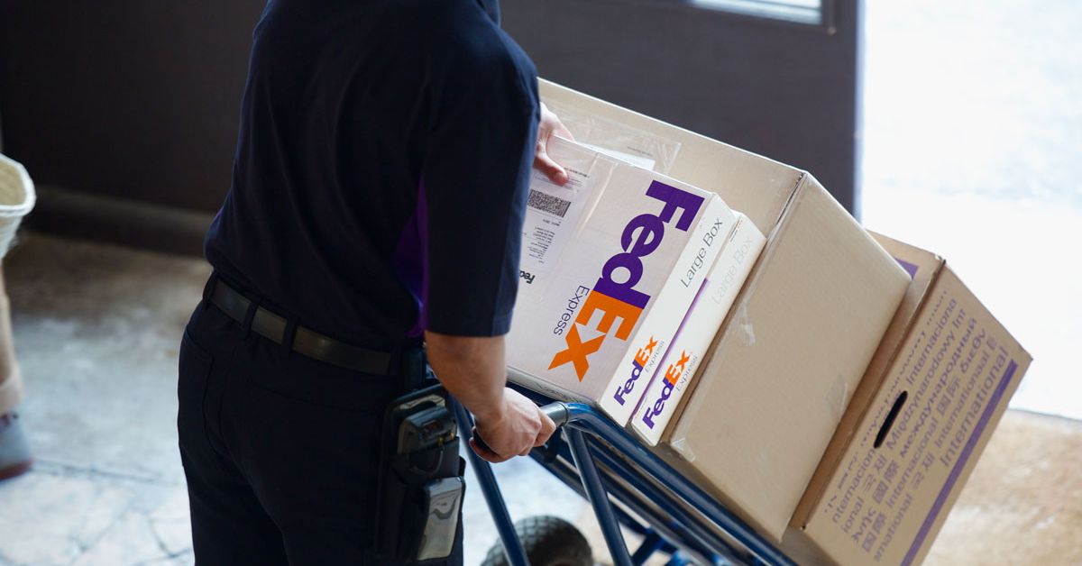 FedEx is unveiling a new e-commerce platform as it takes on Amazon