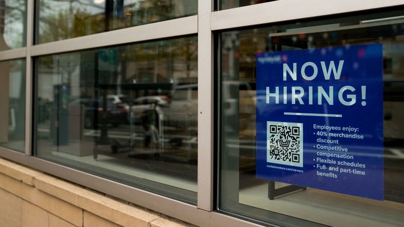 August Job Openings in US Surprisingly Saw Growth