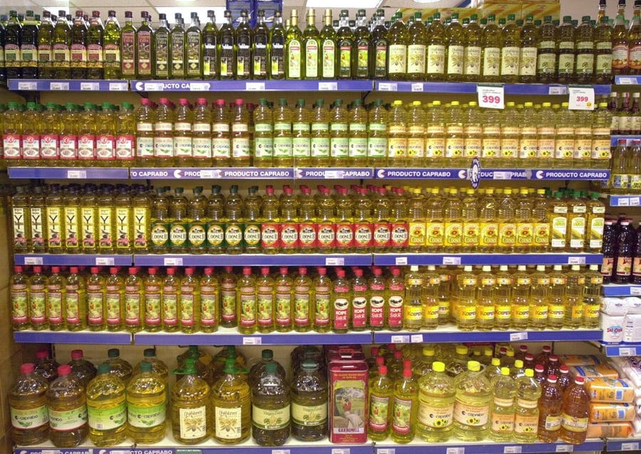 Photo of El aceite de oliva y el azúcar son los alimentos con mayor inflación del último año – Oncenoticias