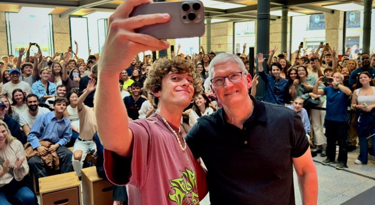 Mr. Código: Tim Cook visita sorpresivamente a los empleados de Apple en Madrid