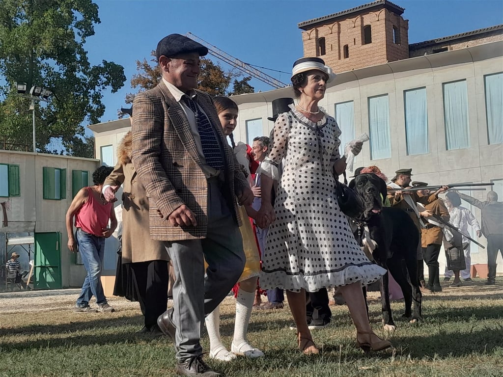 Un piccolo grande capolavoro: lo spettacolo con 250 figuranti di Villaggio Fantozzi – SulPanaro