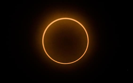 Eclissi solare dell8 aprile, perché non sarà visibile in Italia e come vederla in diretta