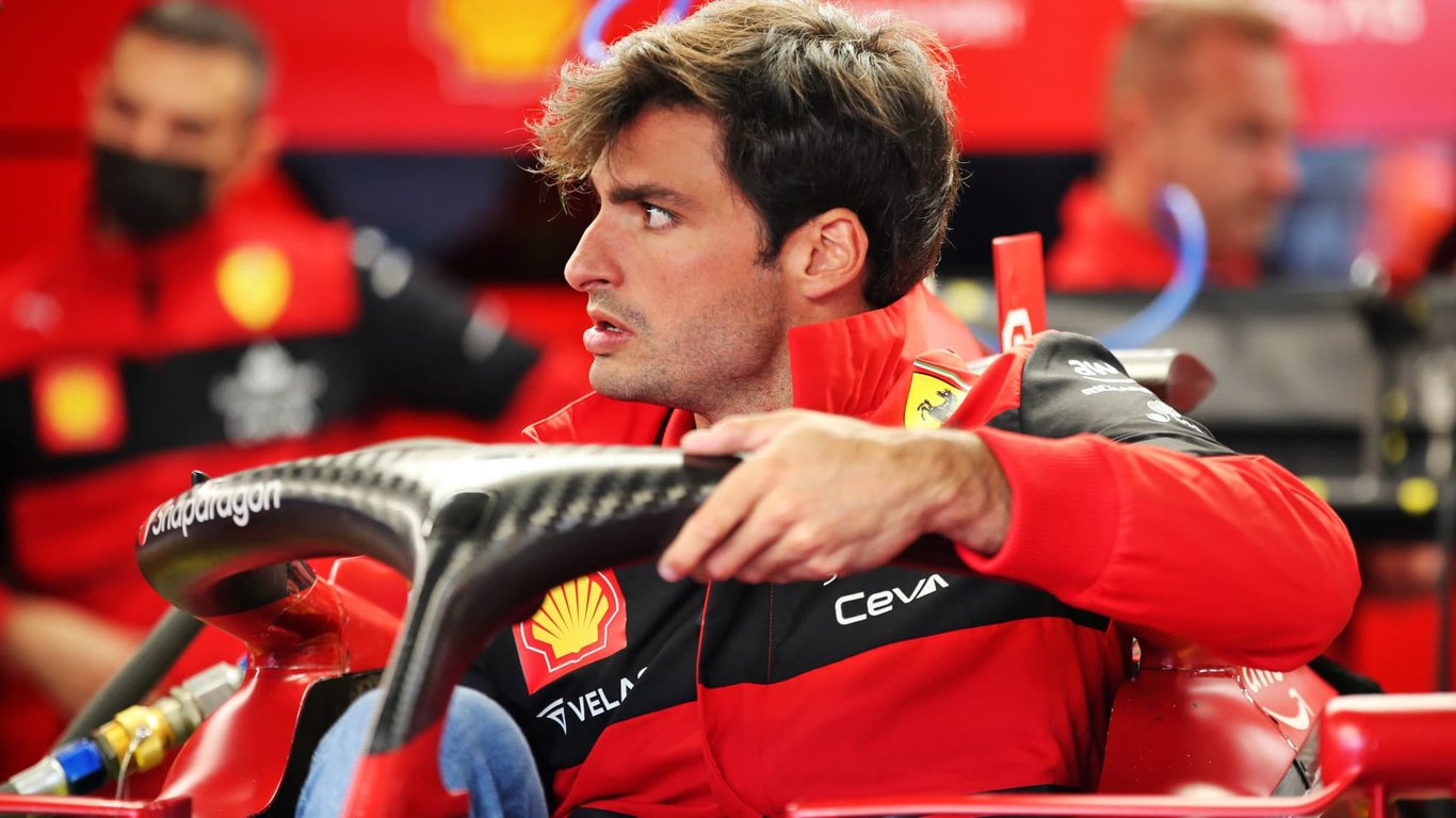 F1: Après larrivée fracassante de Lewis Hamilton, Sainz annonce son départ de Ferrari – Observatoire Qatar – RMC Sport