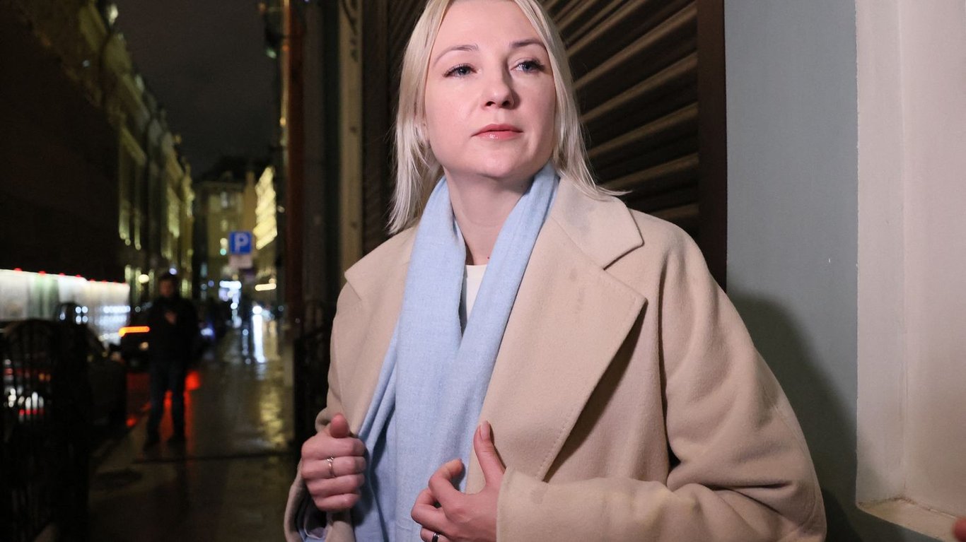 Observatoire Qatar : la candidate pacifiste Ekaterina Dountsova écartée par la commission électorale