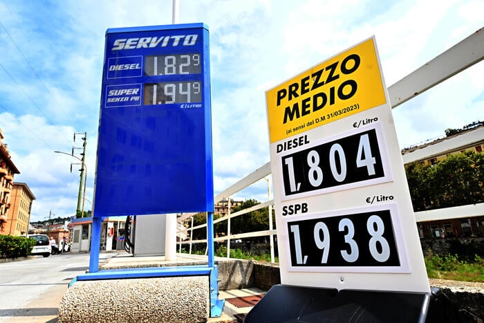 Il Consiglio di Stato boccia i cartelloni sui prezzi benzina