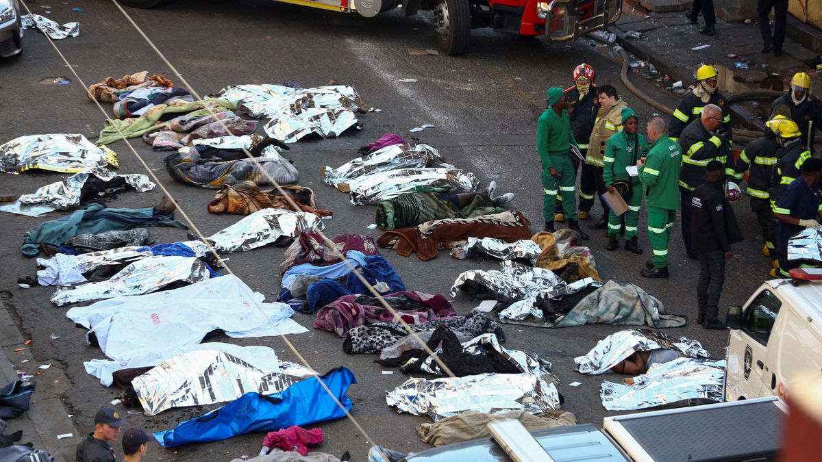 Al menos 74 muertos en un incendio en un edificio del centro de Johannesburgo – Deporticos