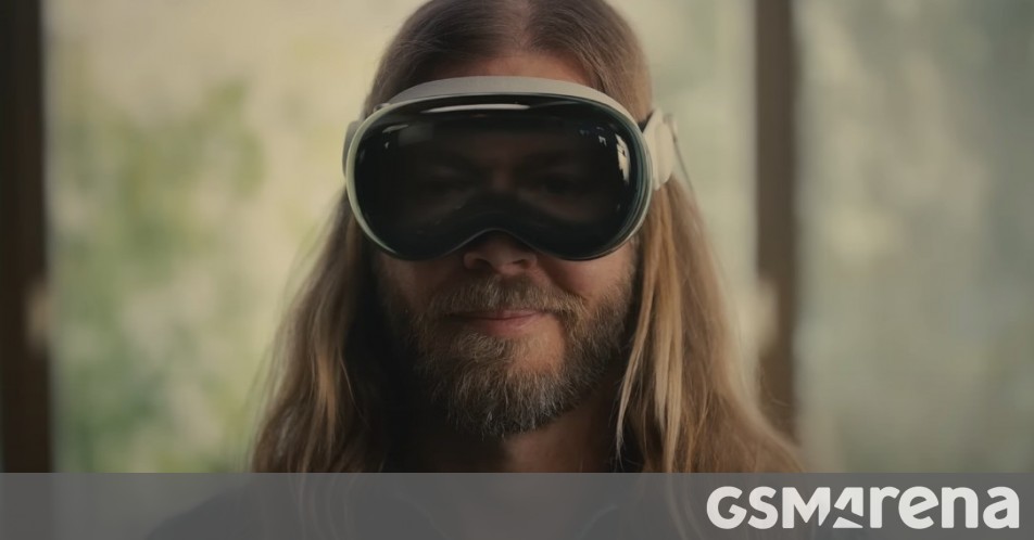 Apple Unveils New Ad for the Vision Pro Headset
