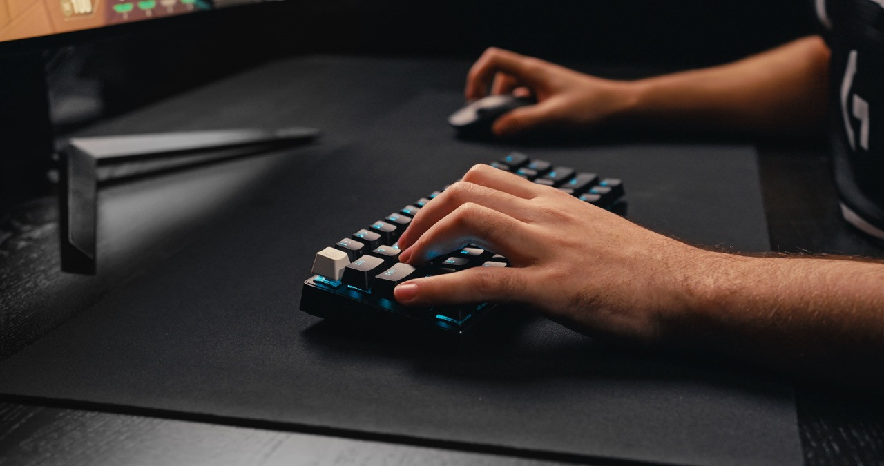 Logitech G Meluncurkan Keyboard Gaming PRO X 60 LIGHTSPEED – Bolamadura