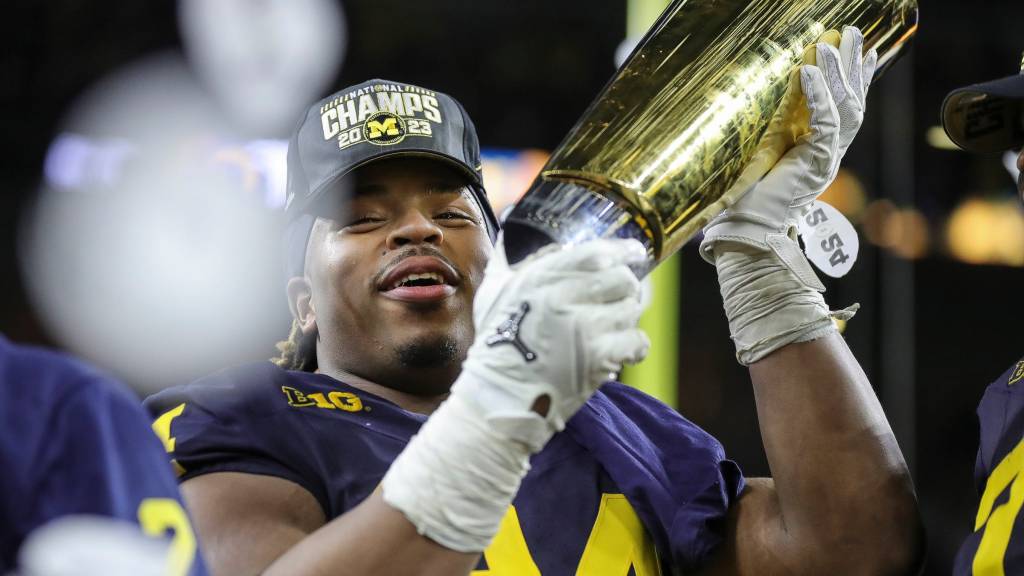 2024 NFL Round 2 Mock Draft Raiders Trade Up for QB, Dolphins Beef Up