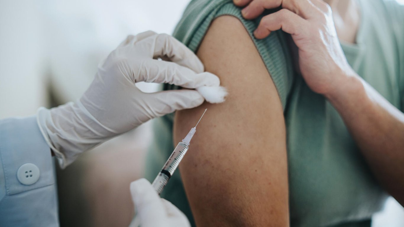 Face à lampleur de lépidémie de grippe, la campagne de vaccination prolongée dun mois – Cosmo Sonic